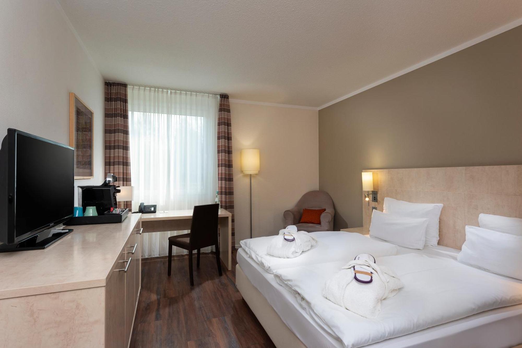 Mercure Hotel Duesseldorf Sued Экстерьер фото